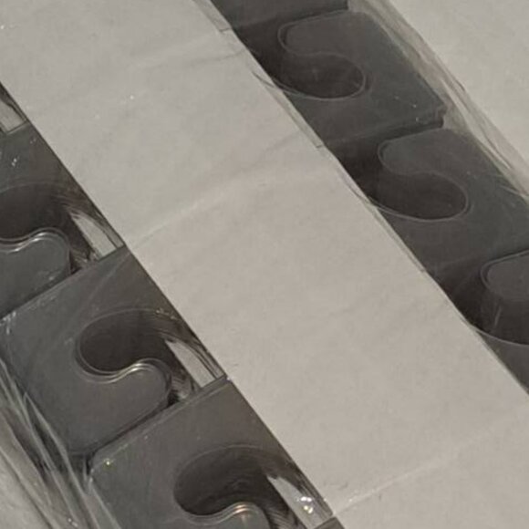 Hook hang tags, sticky hang tags. qty 1000 - Picture 3 of 3